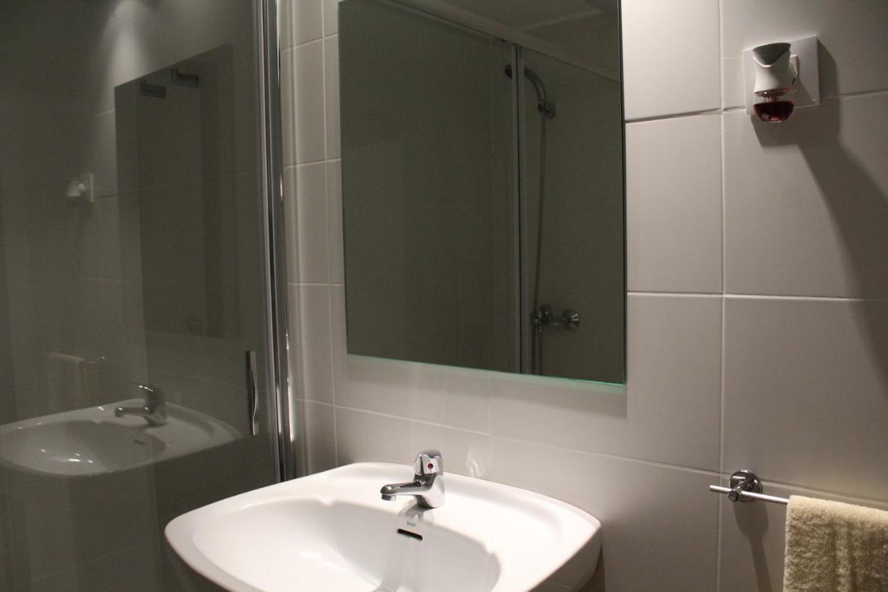 칼라엔블레인즈 Apartamento Con Piscina En Ciudadela, Cala En Blanes 아파트 외부 사진